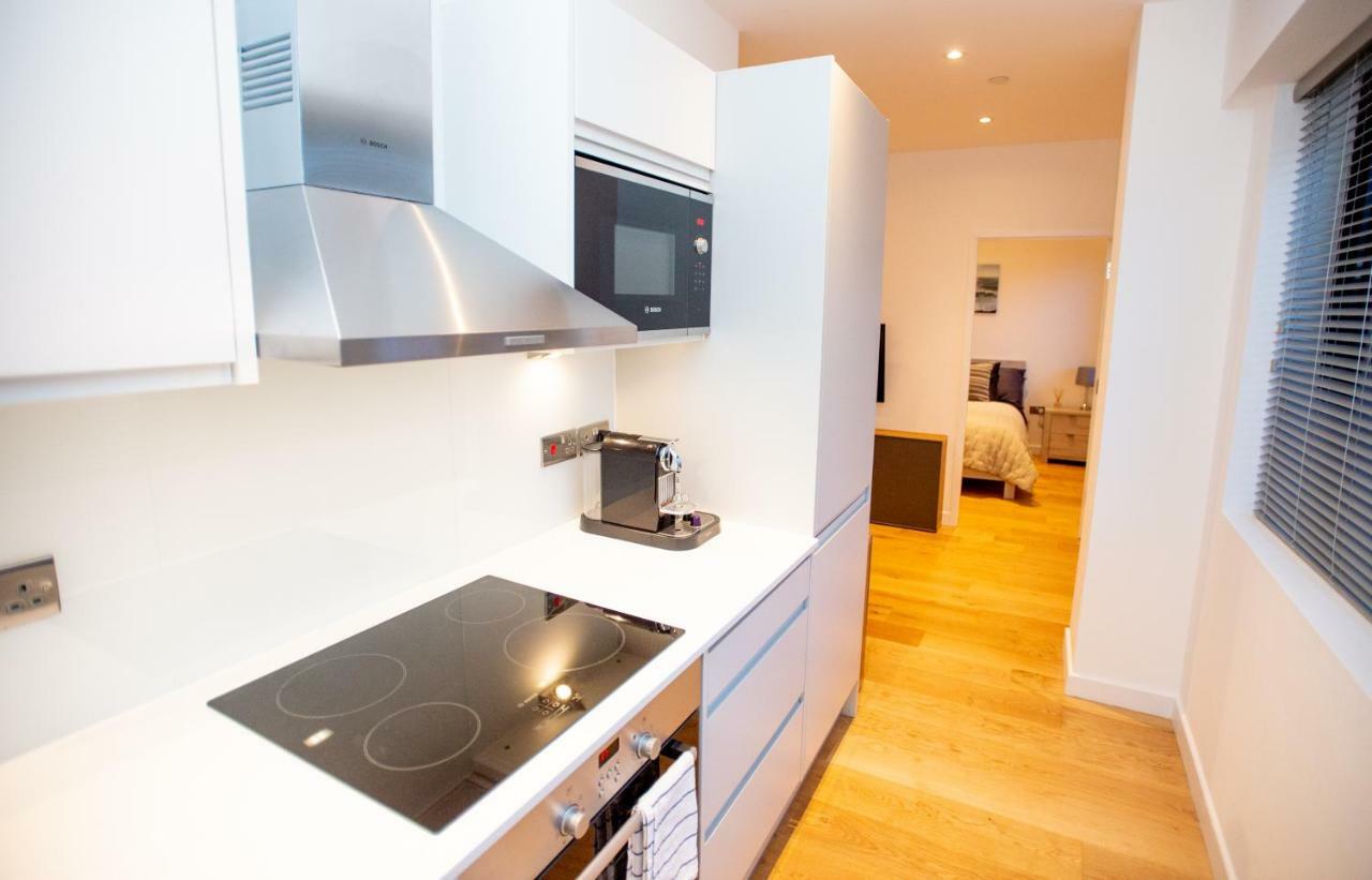 Stylish And Clean 1 Bed Apartment Maidenhead Town Center Екстер'єр фото